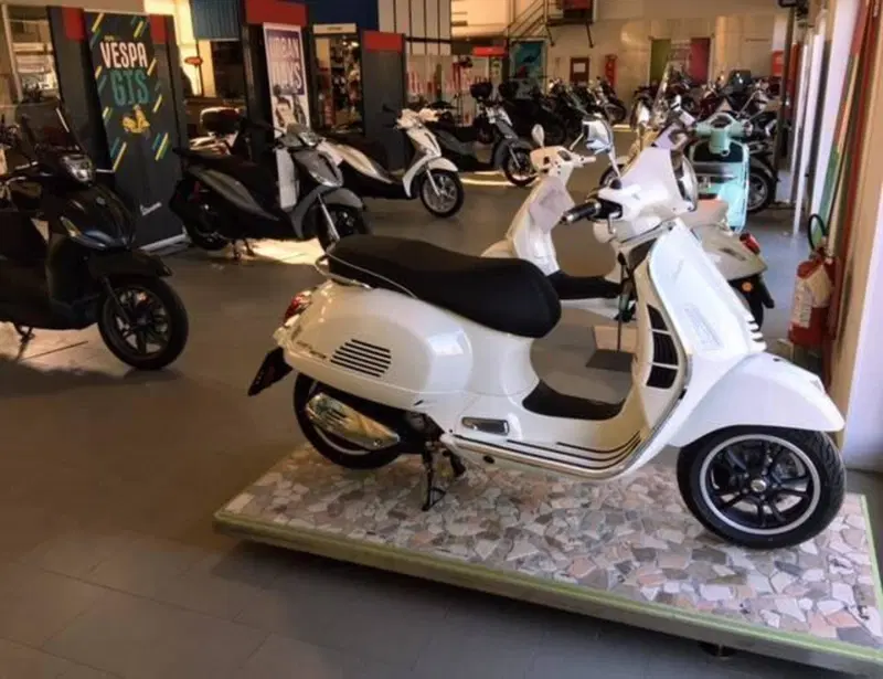 Vespa GTS 310 Super (2025 - 26) (9)