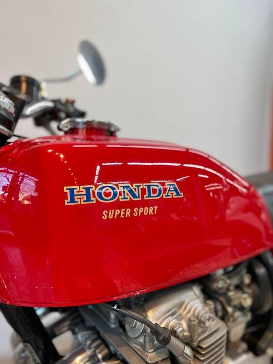 Honda CB 400 Four (3)