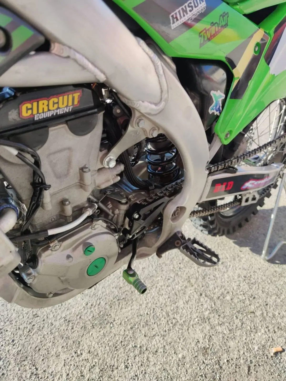 Kawasaki KX450F (2016) (10)