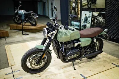 Brixton Motorcycles Cromwell 1200 (2022 - 26) nuova