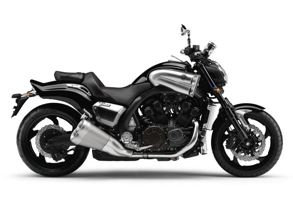 Yamaha VMAX (2008 - 17) (2)