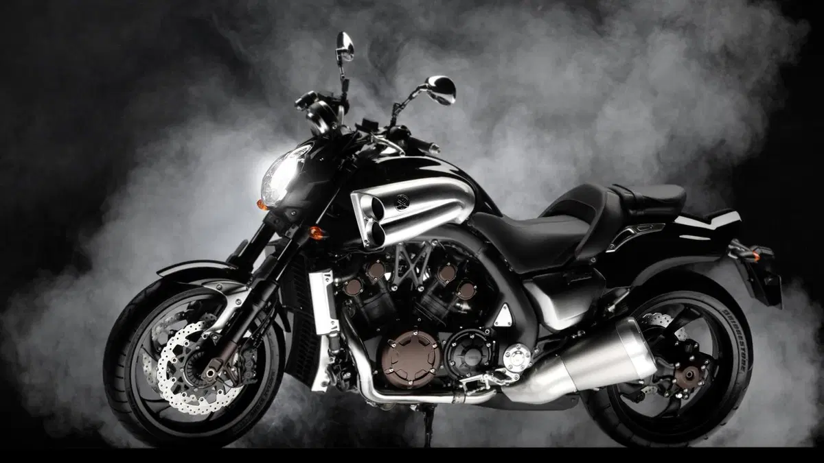 Yamaha VMAX VMAX (2008 - 17) (13)
