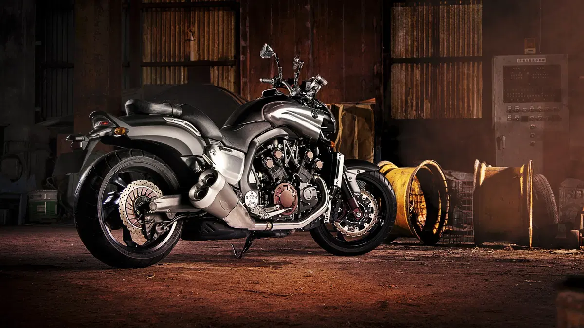 Yamaha VMAX VMAX (2008 - 17) (16)