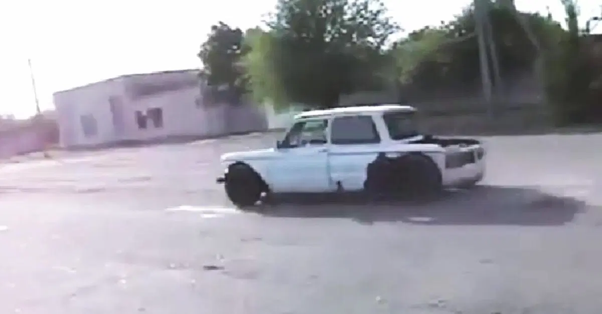 Sentite come entrano le marce della Hayabusa... per&ograve; su un'auto... [VIDEO VIRALE]