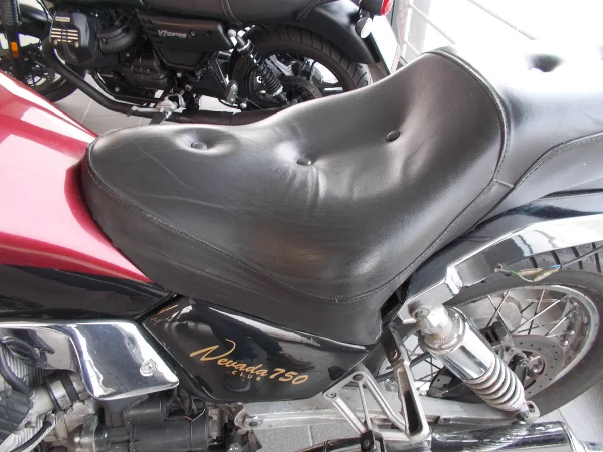 Moto Guzzi NEVADA 750 (6)