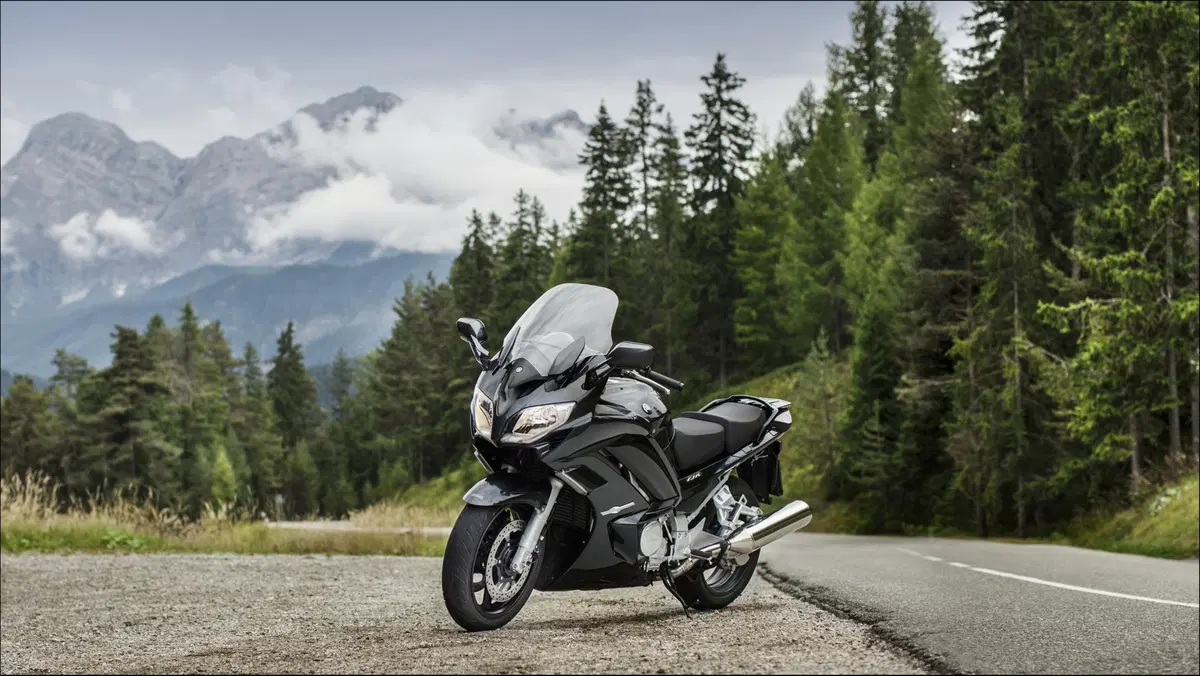 Yamaha FJR 1300 FJR 1300 A (2013 - 15) (5)