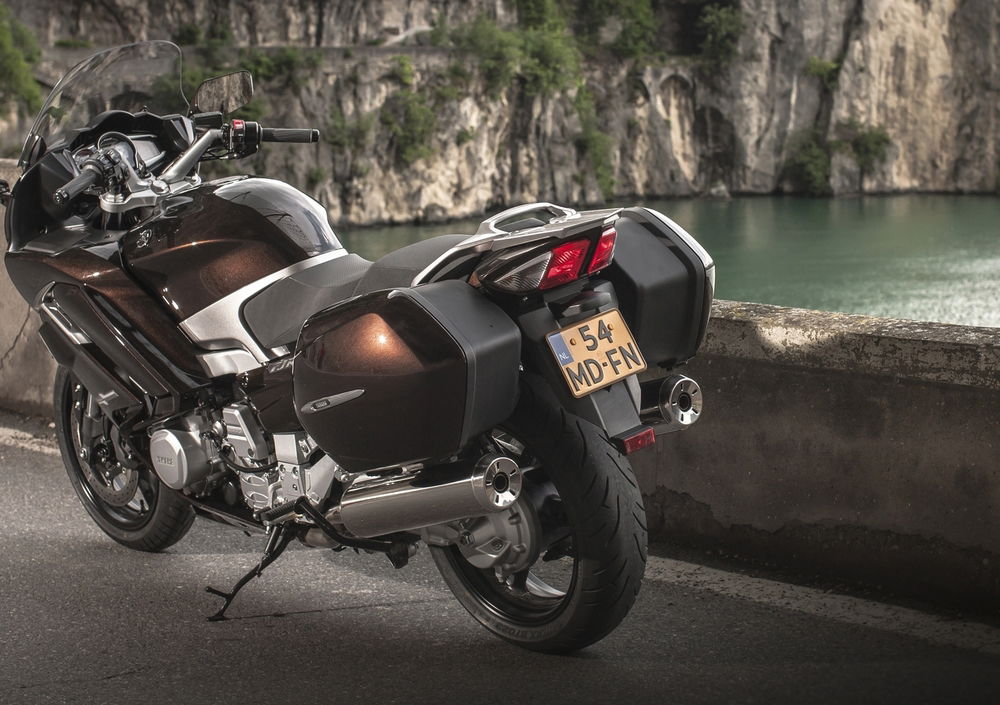 Yamaha FJR 1300 AE (2012 - 15) (5)