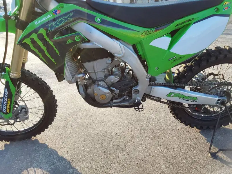 Kawasaki KX 450 F (2021) (4)