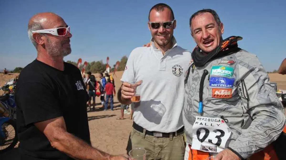 Dakar Breaking News. Edo Mossi Lascia! (10)
