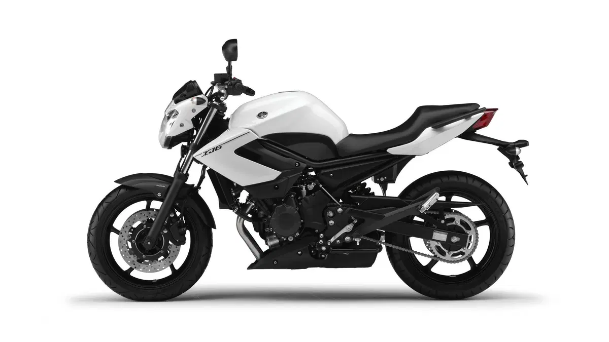 Yamaha XJ6 XJ6 ABS (2008 - 15) (6)
