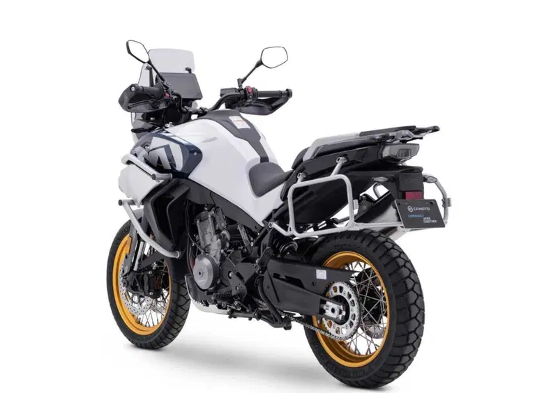 CFMOTO 800MT 800MT Explore (2023 - 26) (5)