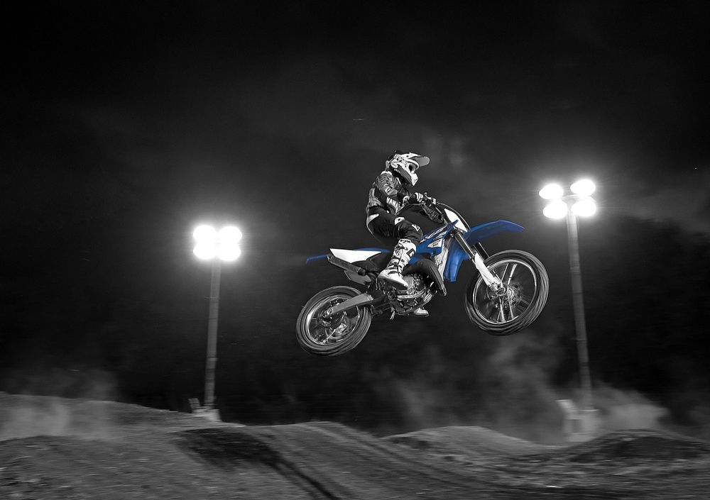 Yamaha YZ 125 (2015) (4)