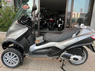 Piaggio MP3 250 i.e. usata