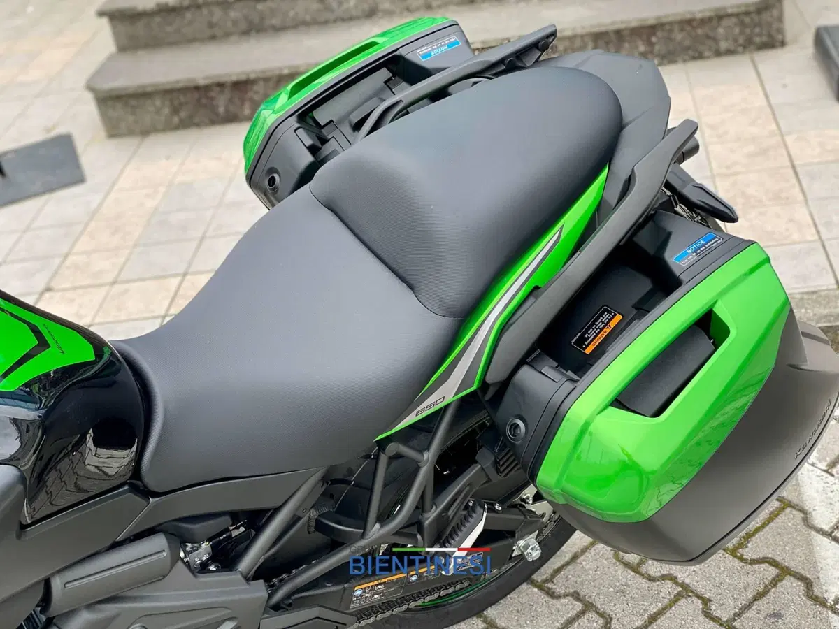 Kawasaki Versys 650 (2021 - 24) (3)