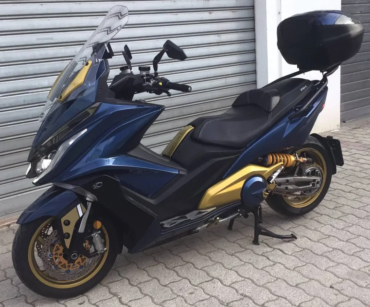Kymco AK 550 (2017 - 19) (2)