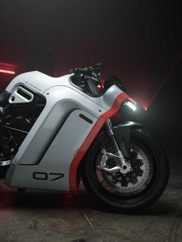 La supersportiva del futuro secondo Zero Motorcycles e Huge Design (5)