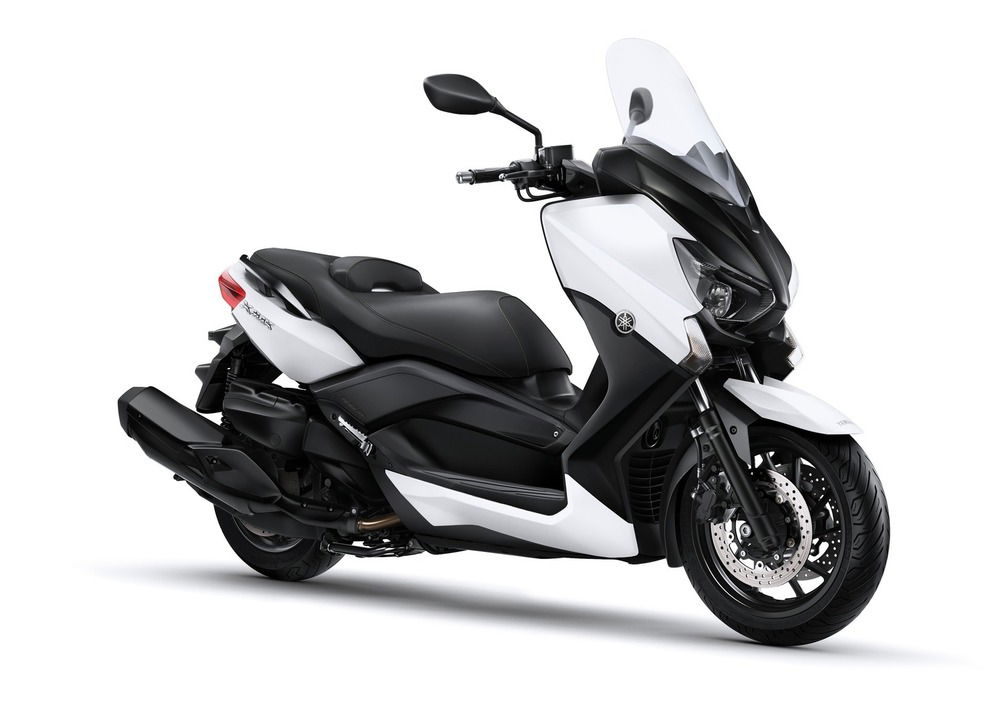 Yamaha X-Max 400 (2013 - 16) (5)