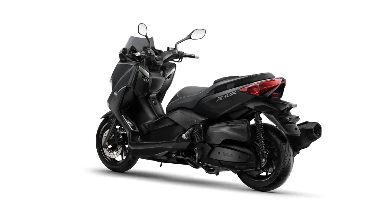 Yamaha X-Max 400 X-Max 400 Momodesign ABS (2014 - 16) (7)