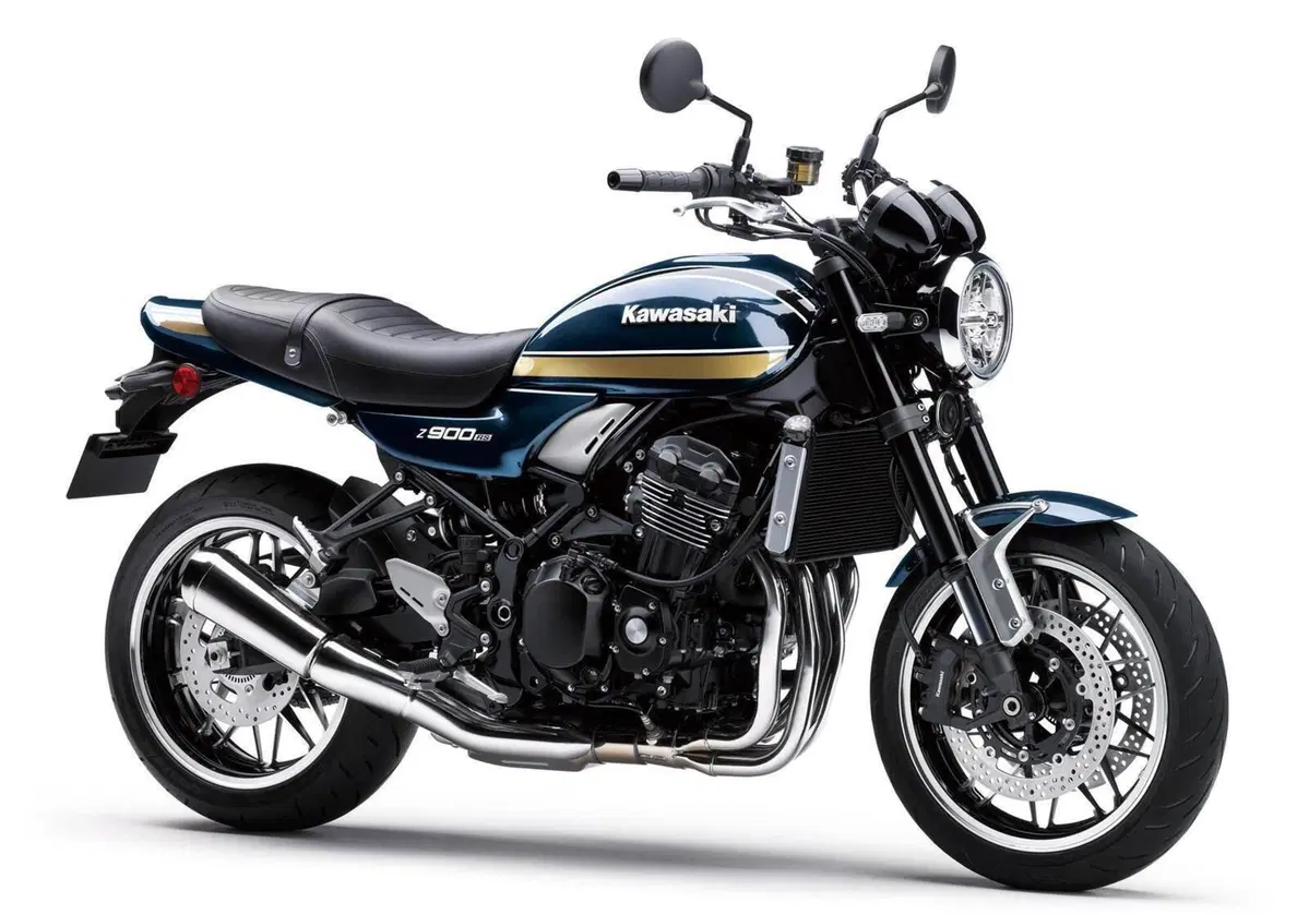 Kawasaki Z 900 RS (2022 - 25) (2)