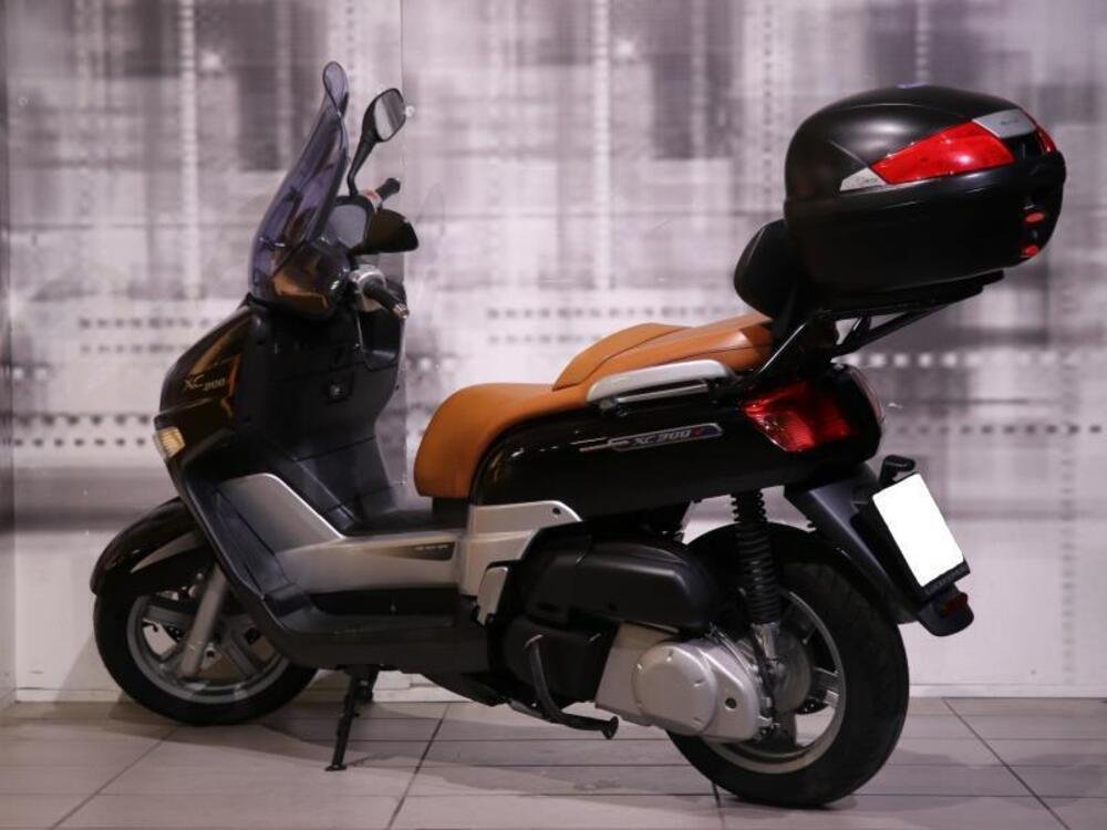 Yamaha XC 300 Versity (2)