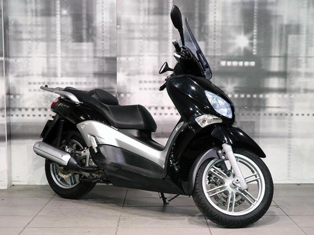 Yamaha X-City 250 (2006 - 16)
