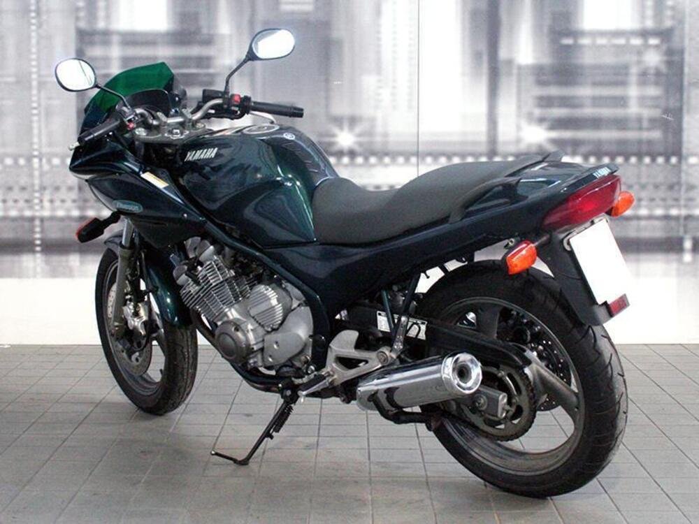 Yamaha XJ 600 (1985 - 94) (2)
