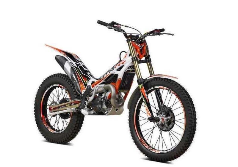 TRS Motorcycles One 125 One 125 RR (2023 - 24) (2)