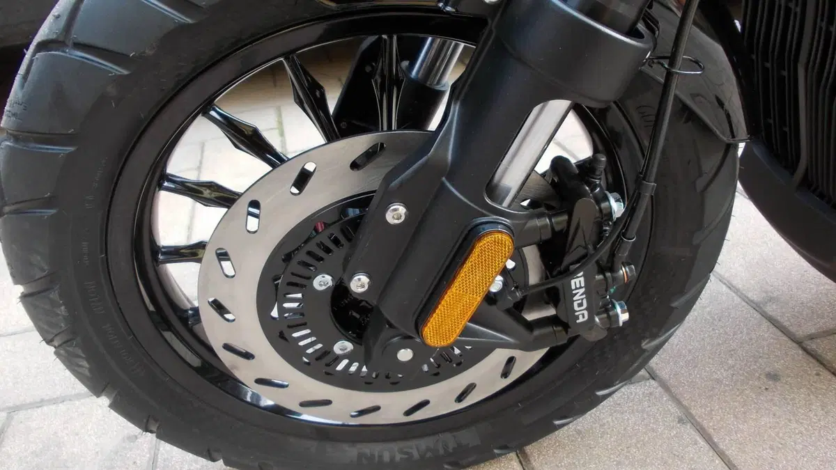 Benda Motorcycles BD-300 Sporty (2021 - 23) (2)