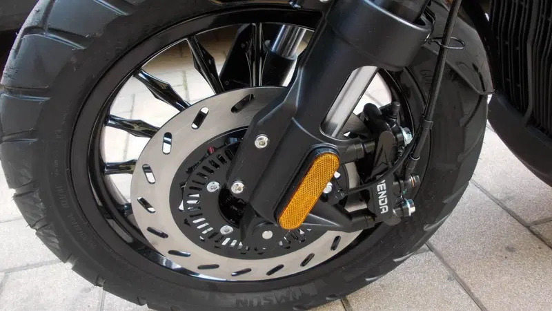 Benda Motorcycles BD-300 Sporty (2021 - 23) (2)