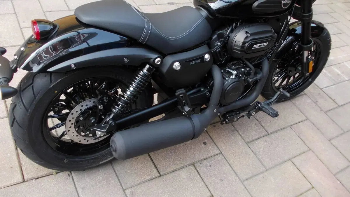Benda Motorcycles BD-300 Sporty (2021 - 23) (4)