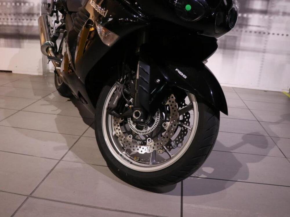 Kawasaki ZZR 1400 (2006 - 11) (3)