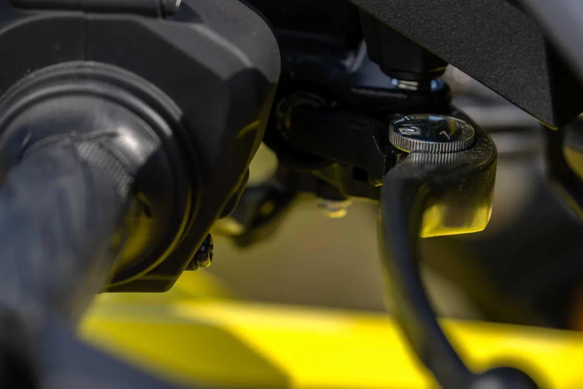 TEST Suzuki V-Strom 800DE, il nuovo paradigma. L'abbiamo provata su asfalto e in offroad [GALLERY]  (26)
