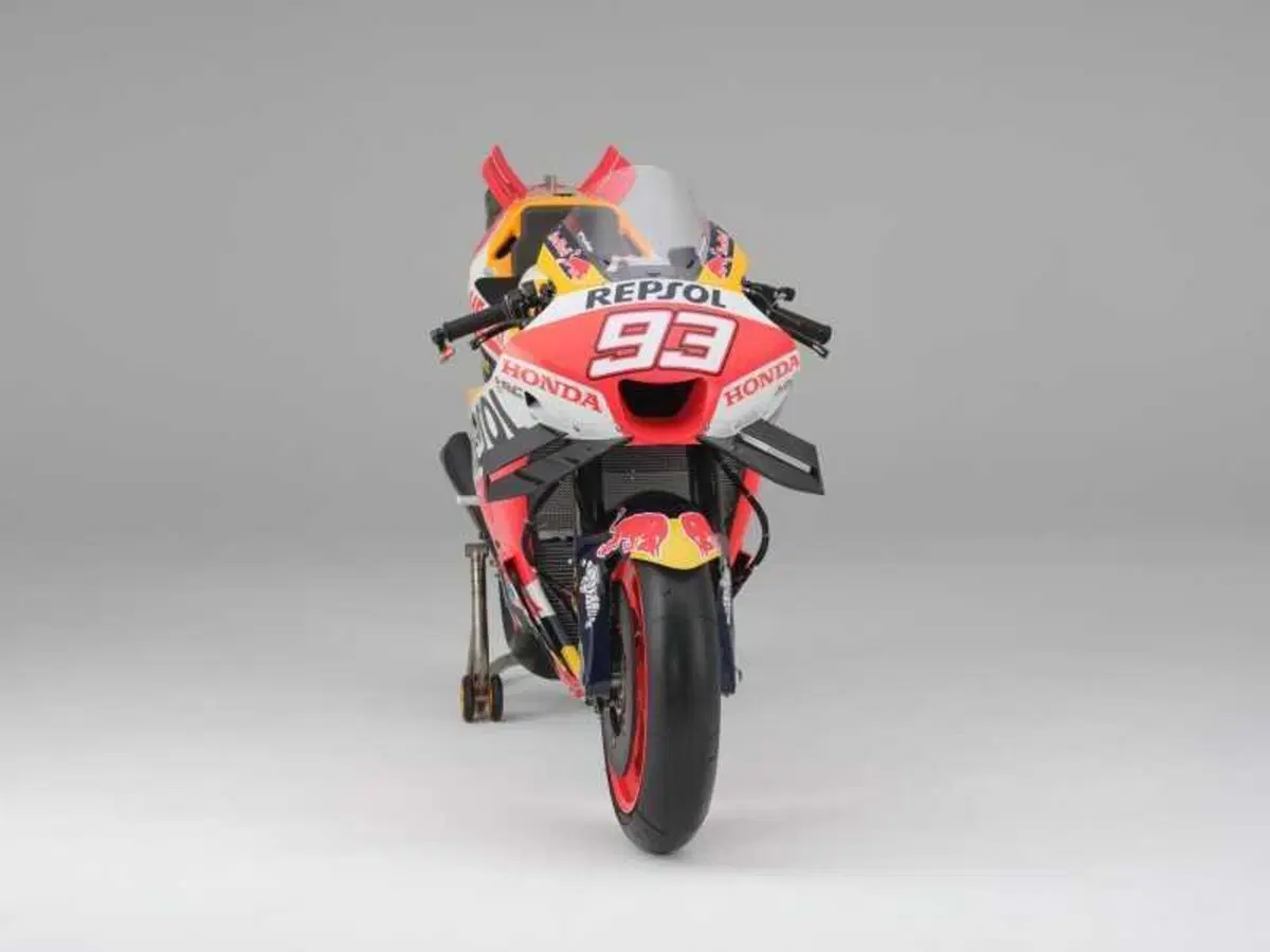 MotoGP 2023. Ecco le nuove Honda RC213V di Marc Marquez e Joan Mir! [VIDEO & GALLERY] (11)