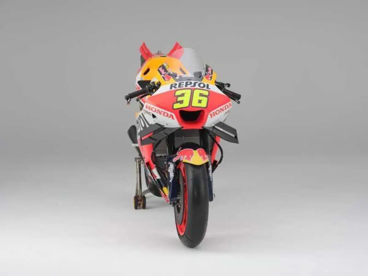 MotoGP 2023. Ecco le nuove Honda RC213V di Marc Marquez e Joan Mir! [VIDEO & GALLERY] (12)