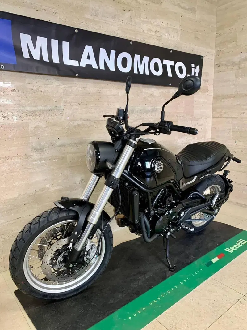 Benelli Leoncino 500 Trail (2021 - 26) (3)