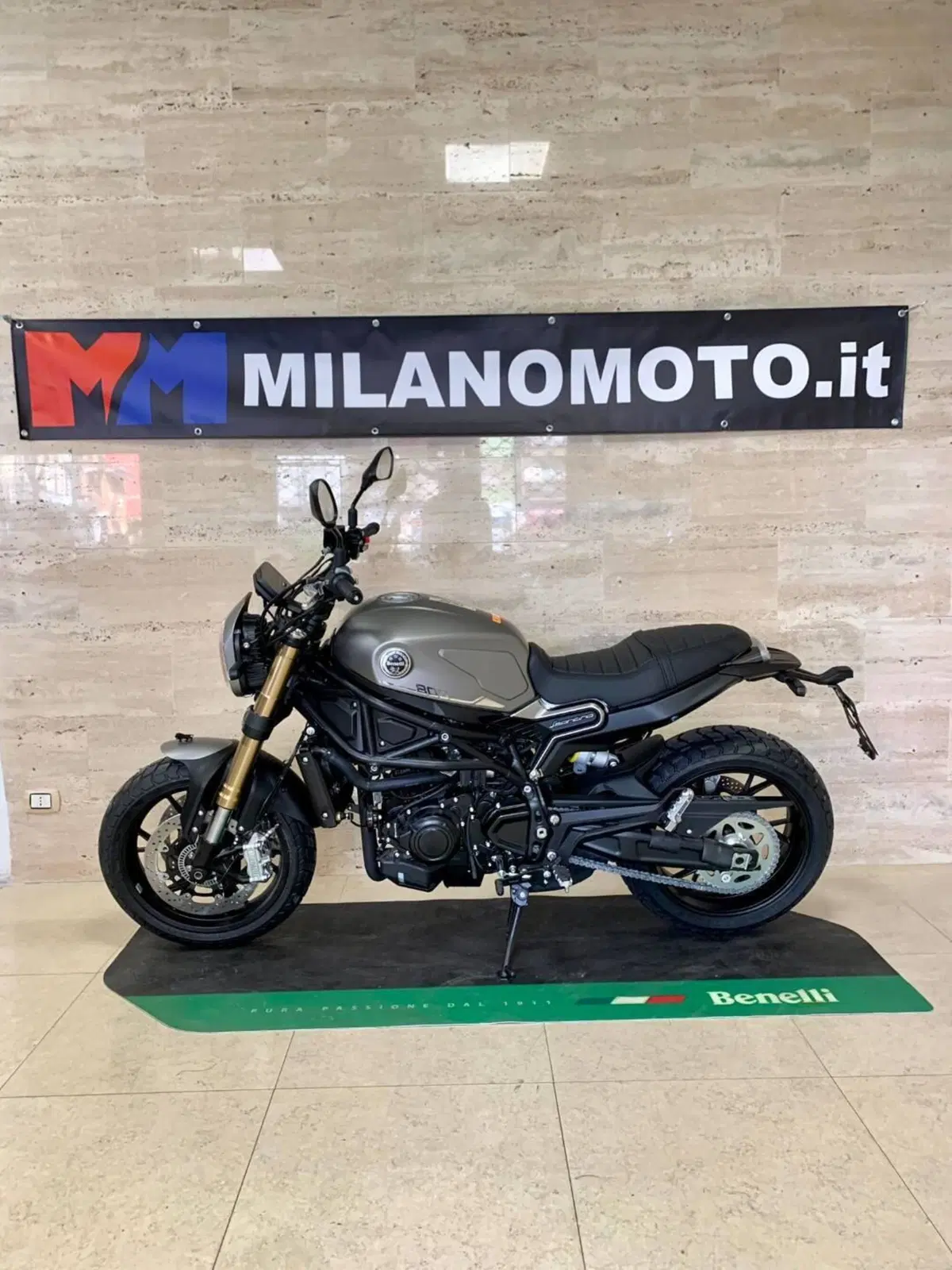 Benelli Leoncino 800 (2022 - 26) (2)