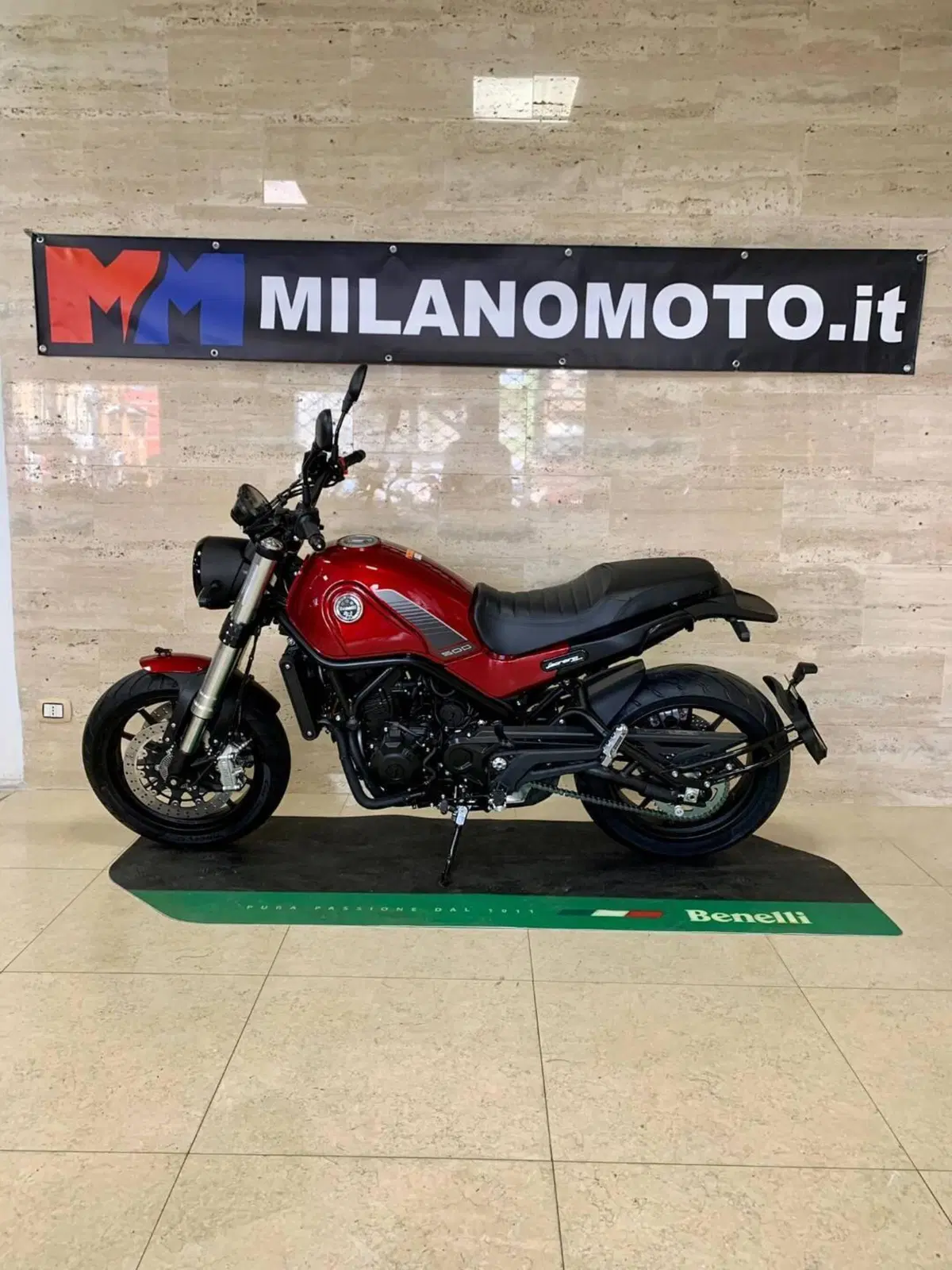 Benelli Leoncino 500 (2021 - 25) (2)