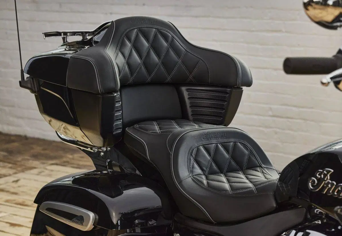 Indian Pursuit 1834 Powerplus Limited (2025 - 26) (8)