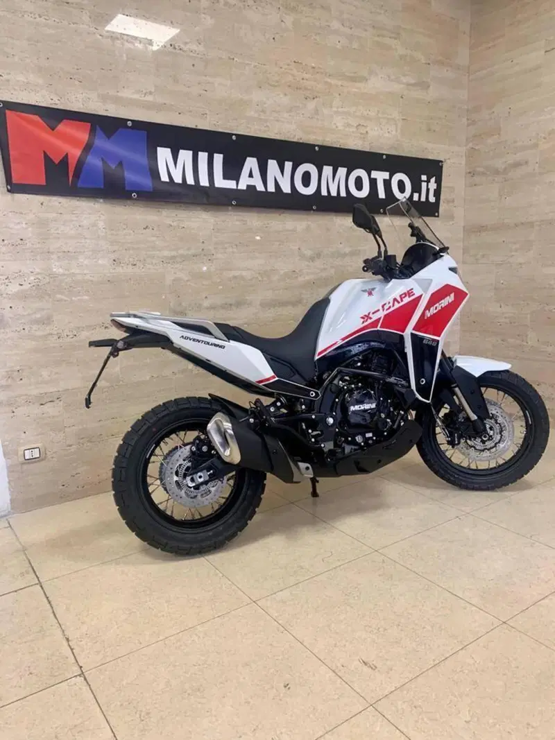 Moto Morini X-Cape 650 (2021 - 26) (3)