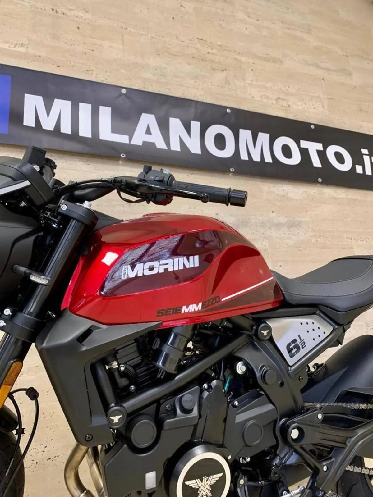 Moto Morini SEIEMMEZZO STR (2022 - 26) (3)