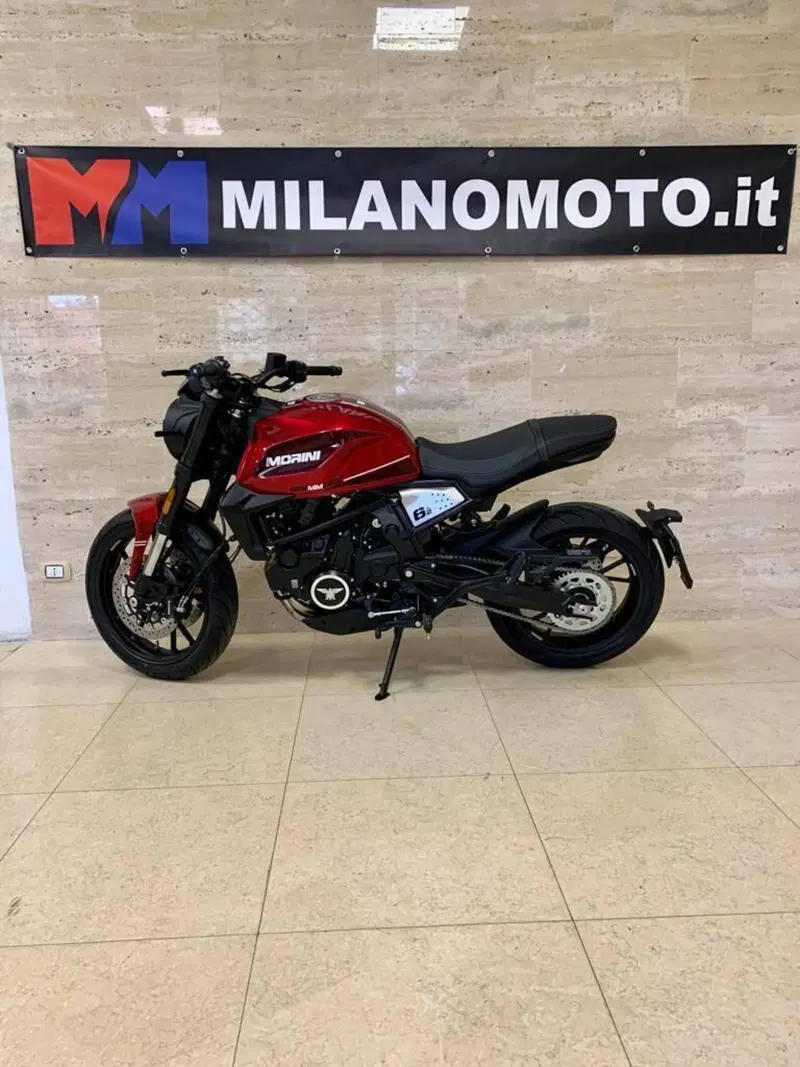 Moto Morini SEIEMMEZZO STR (2022 - 26) (6)