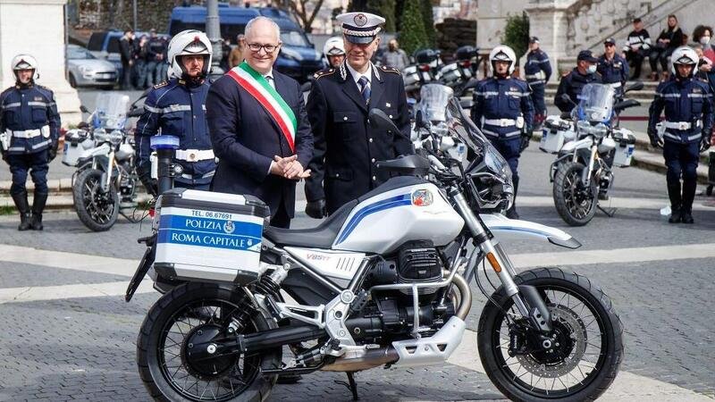 Roma. Le nuove moto dei vigili urbani rimangono ferme: dal Campidoglio non arriva l&#039;abbigliamento idoneo 