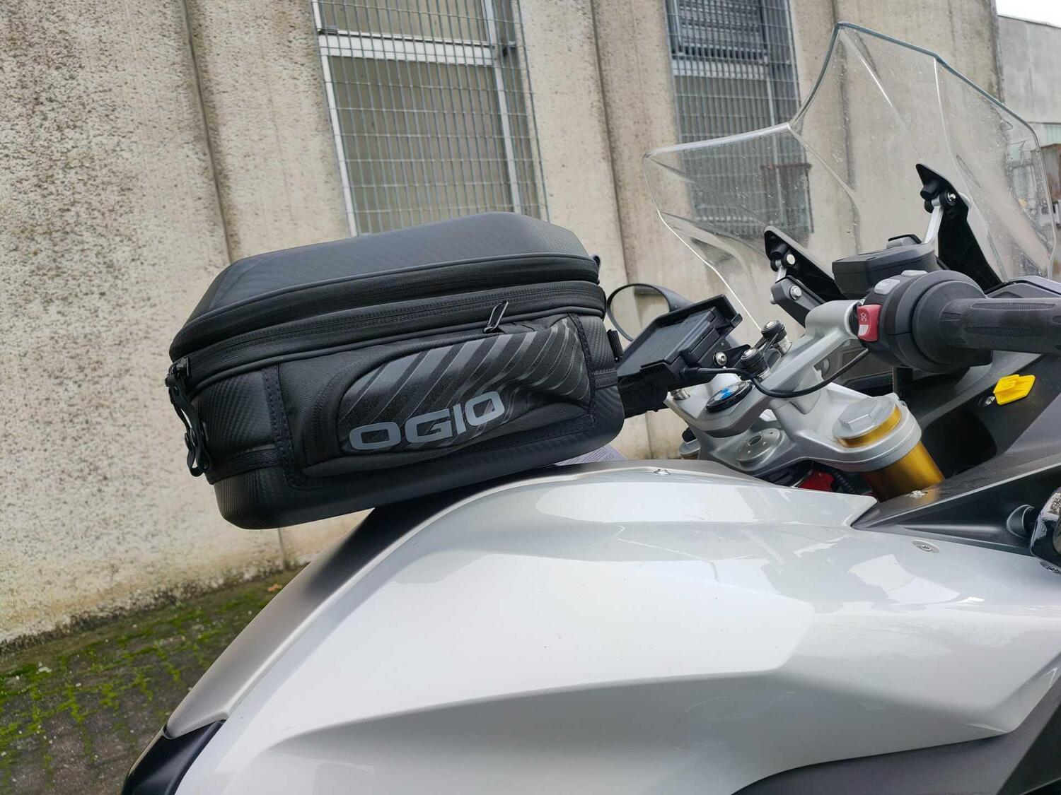 Nuove borse da serbatoio Ogio Powersports 