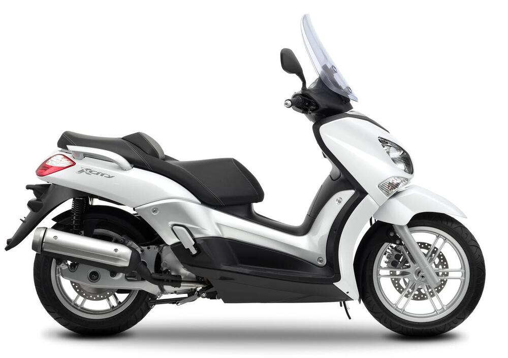 Yamaha X-City 125 (2007 - 16) (2)