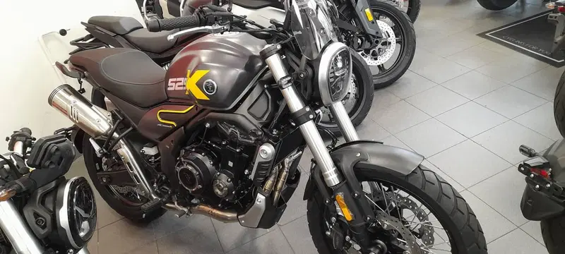 Voge Trofeo 525ACX Scrambler (2023 - 26) (2)