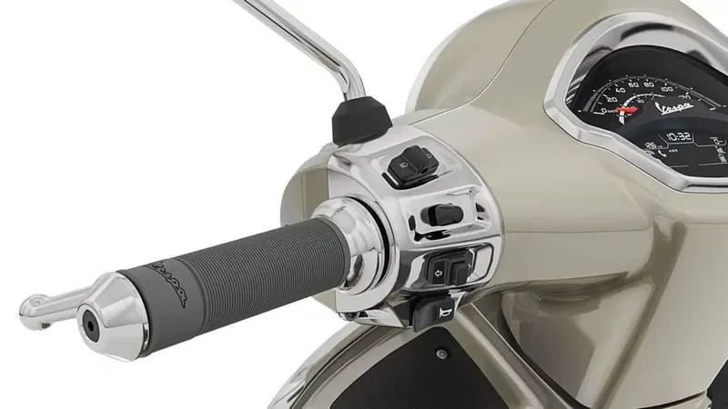 Vespa GTS 310 (2025 - 26) (2)