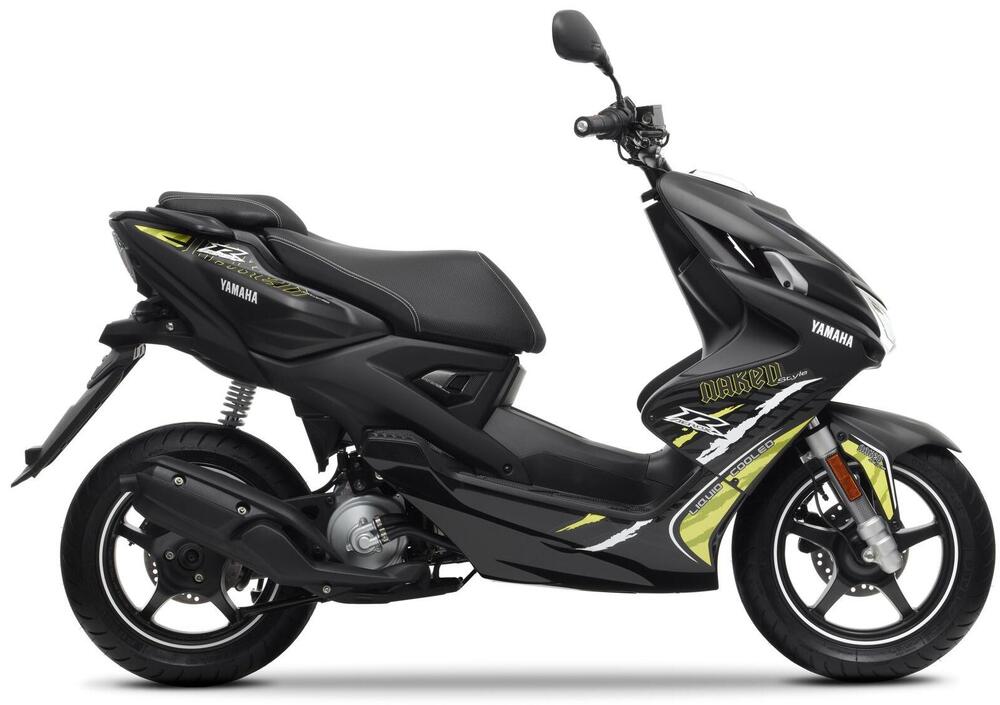 Yamaha Aerox 50 R Naked (2013 - 17) (2)