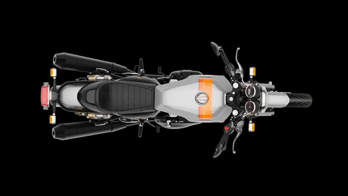 Blackout! Le nuove Royal Enfield Interceptor e Continental GT (8)