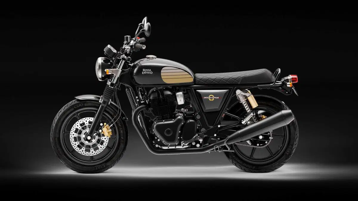 Blackout! Le nuove Royal Enfield Interceptor e Continental GT (16)