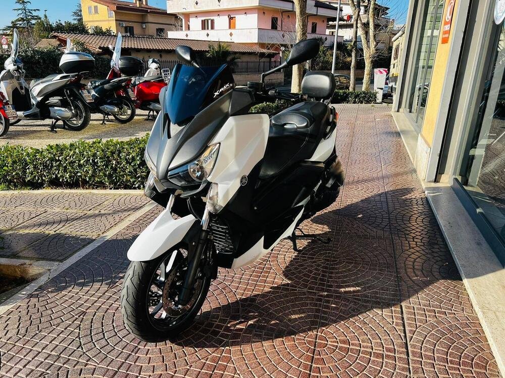 Yamaha X-Max 400 (2013 - 16) (2)